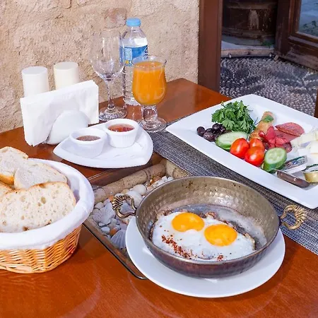Hotel Cicerone 4*