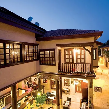 Otel Cicerone 4*